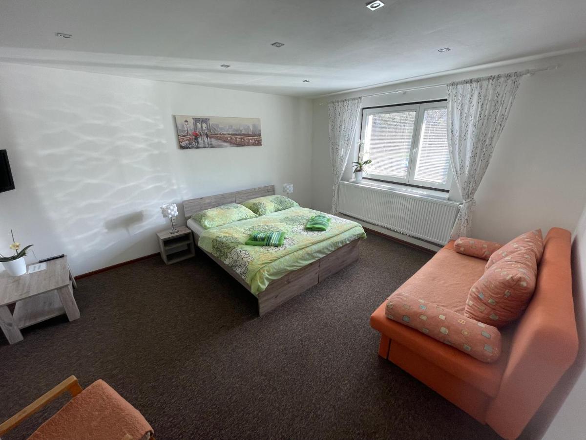 Apartmány pri Zvonici Oravsky Podzamok Exterior foto